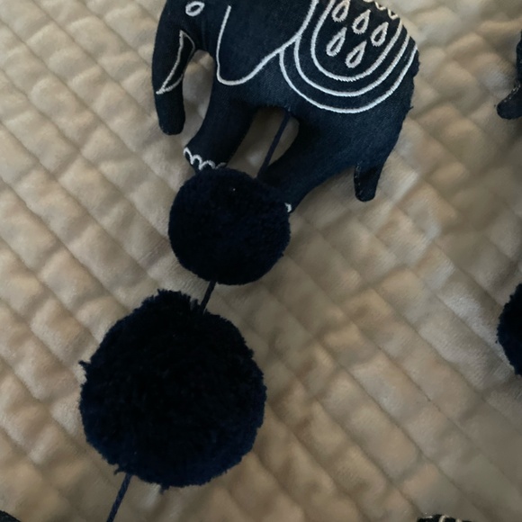 NOJO SET OF 4 BOHO HANGING ELEPHANTS AND POM POM NURSERY DECOR NWT - Picture 3 of 9